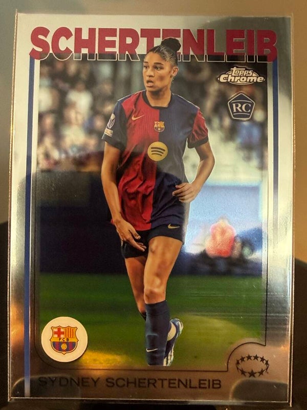 Topps UWCL Chrome 24/25 Sydney Schertenleib RC