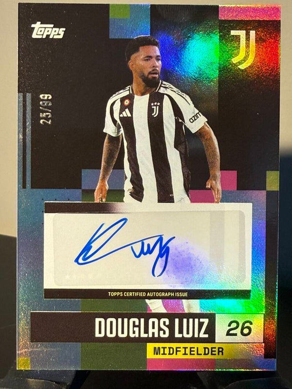 Topps Juventus team set 24/25 Douglas Luiz auto