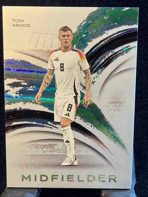 Futera Incredible serie 2, 25/26 Tony Kroos nummerert 15/22