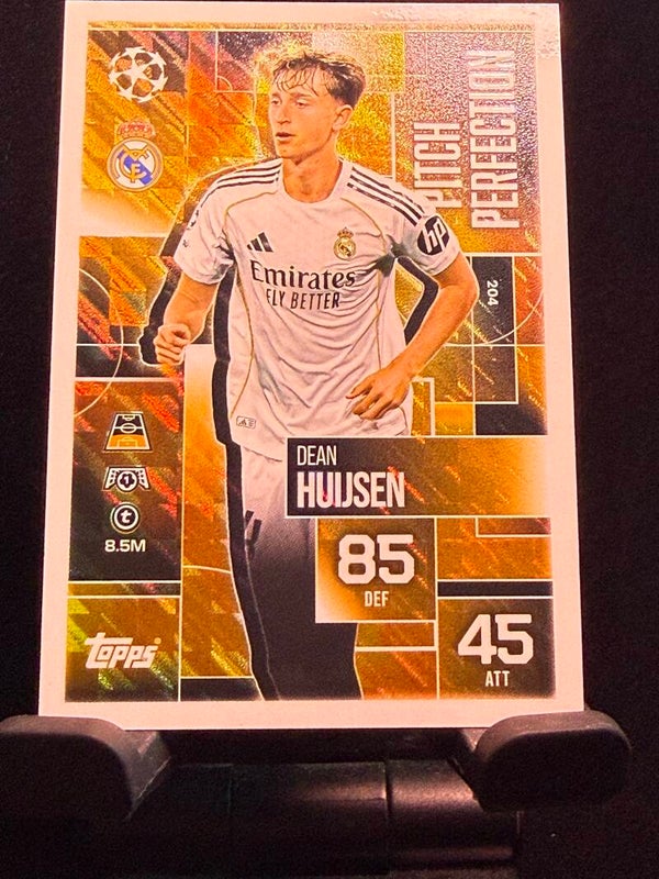 Topp Match Attax Extra 25/26 Dean Huijsen