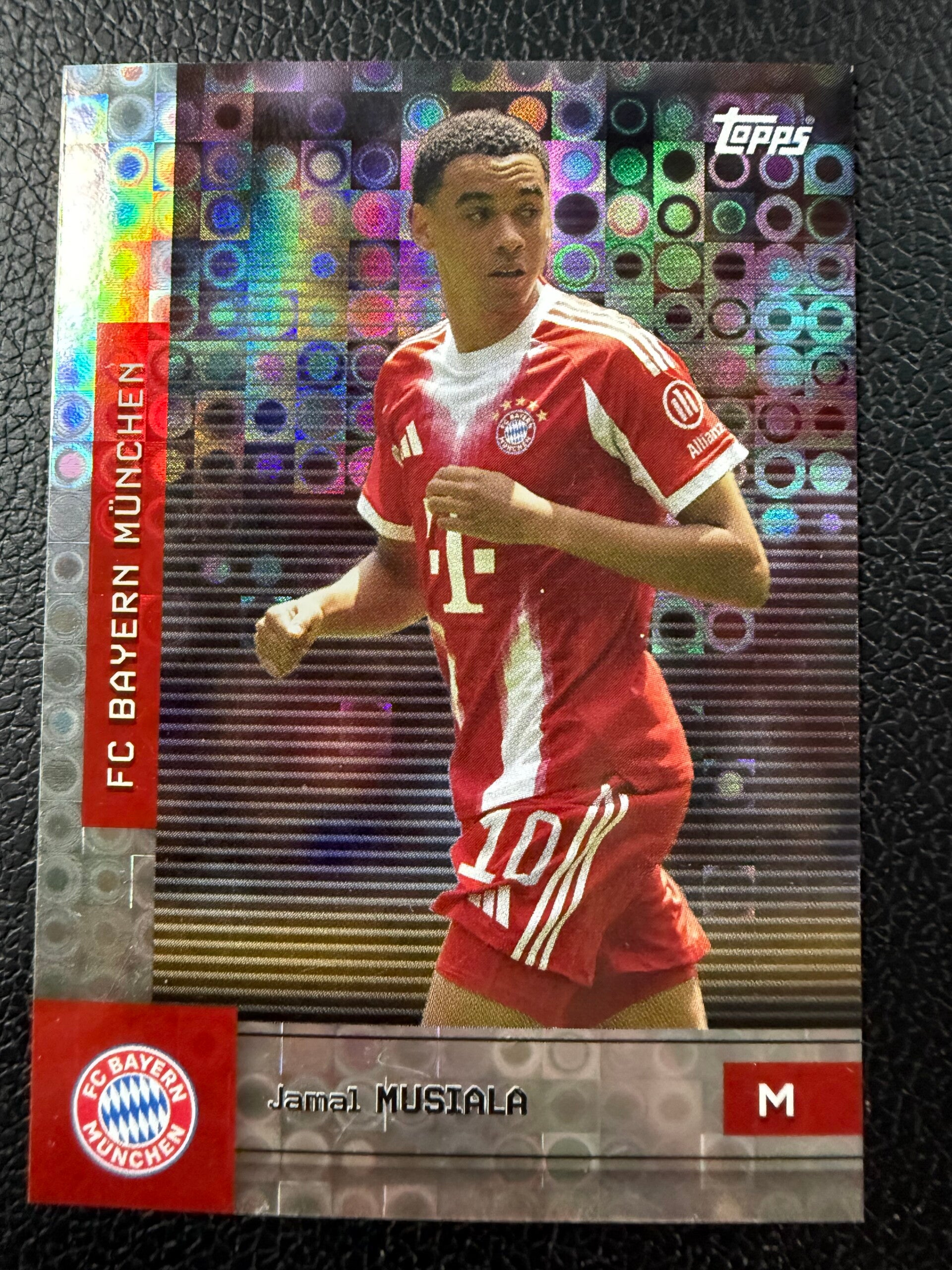 Topps Bayern München Team Set 25/26 Jamal Musiala Parallel