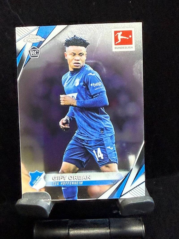 Topps Bundesliga Chrome 24/25 Gift Orban RC
