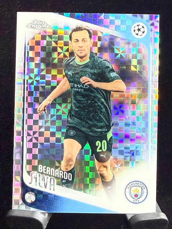 Topps UCC Chrome 25/26 Bernardo Silva Parallel