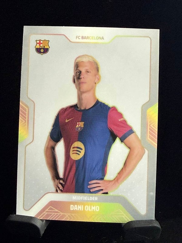 Barcelona Team Set 24/25 Dani Olmo