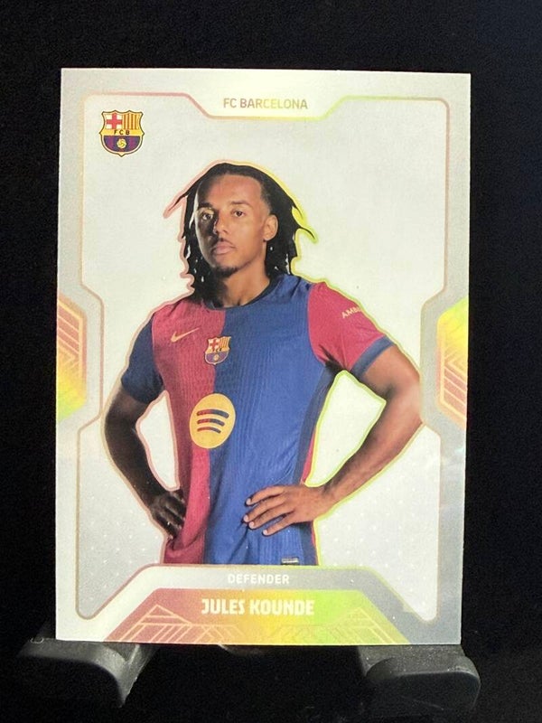 Barcelona Team Set 24/25 Jules Kounde