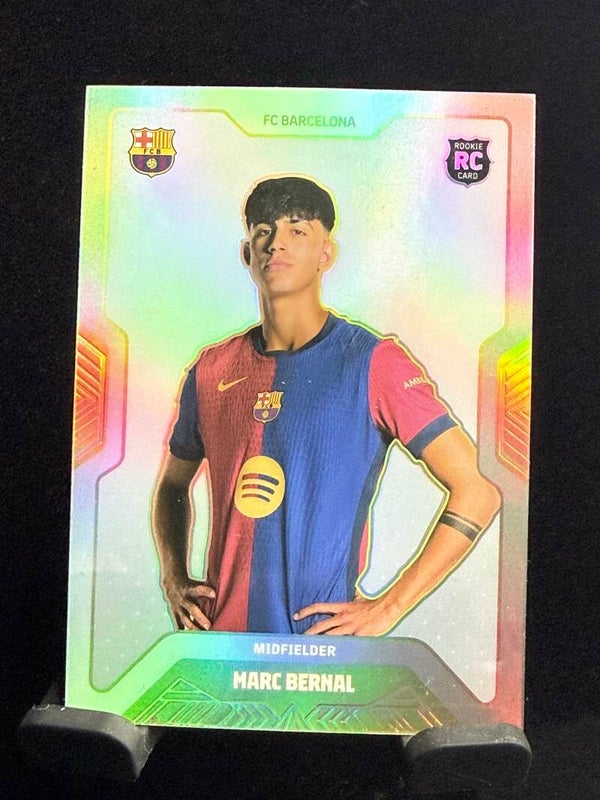 Barcelona Team Set 24/25 Marc Bernal RC Parallel