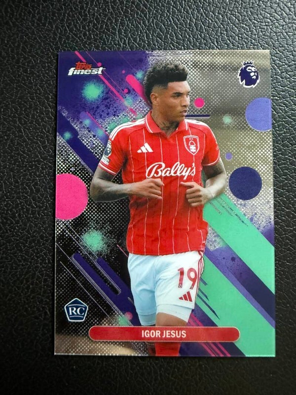 Topps Finest Premier League 25/26 Igor Jesus RC