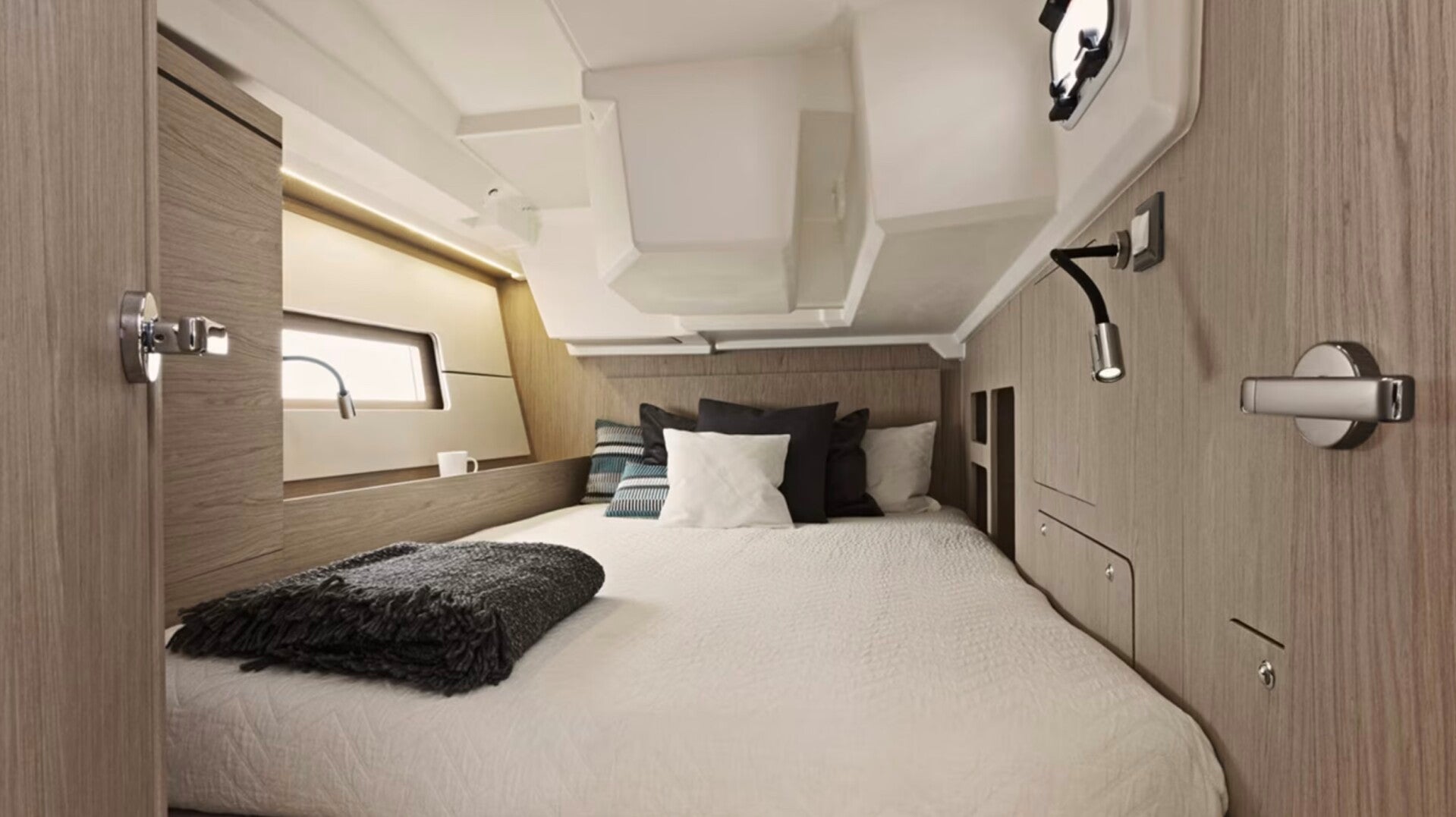 Shared (with a Friend) Rear Cabin with Shared Head