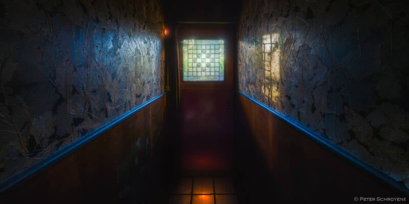 202507haunted_fineart_architecture_photography-villavanboeckel011-standard.jpg