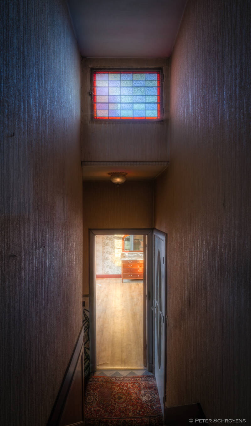 202507haunted_fineart_architecture_photography-villavanboeckel013-standard.jpg