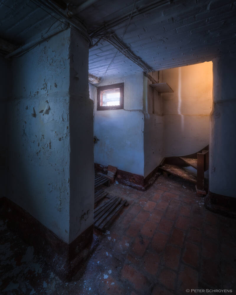 202507haunted_fineart_architecture_photography-villavanboeckel018-standard.jpg
