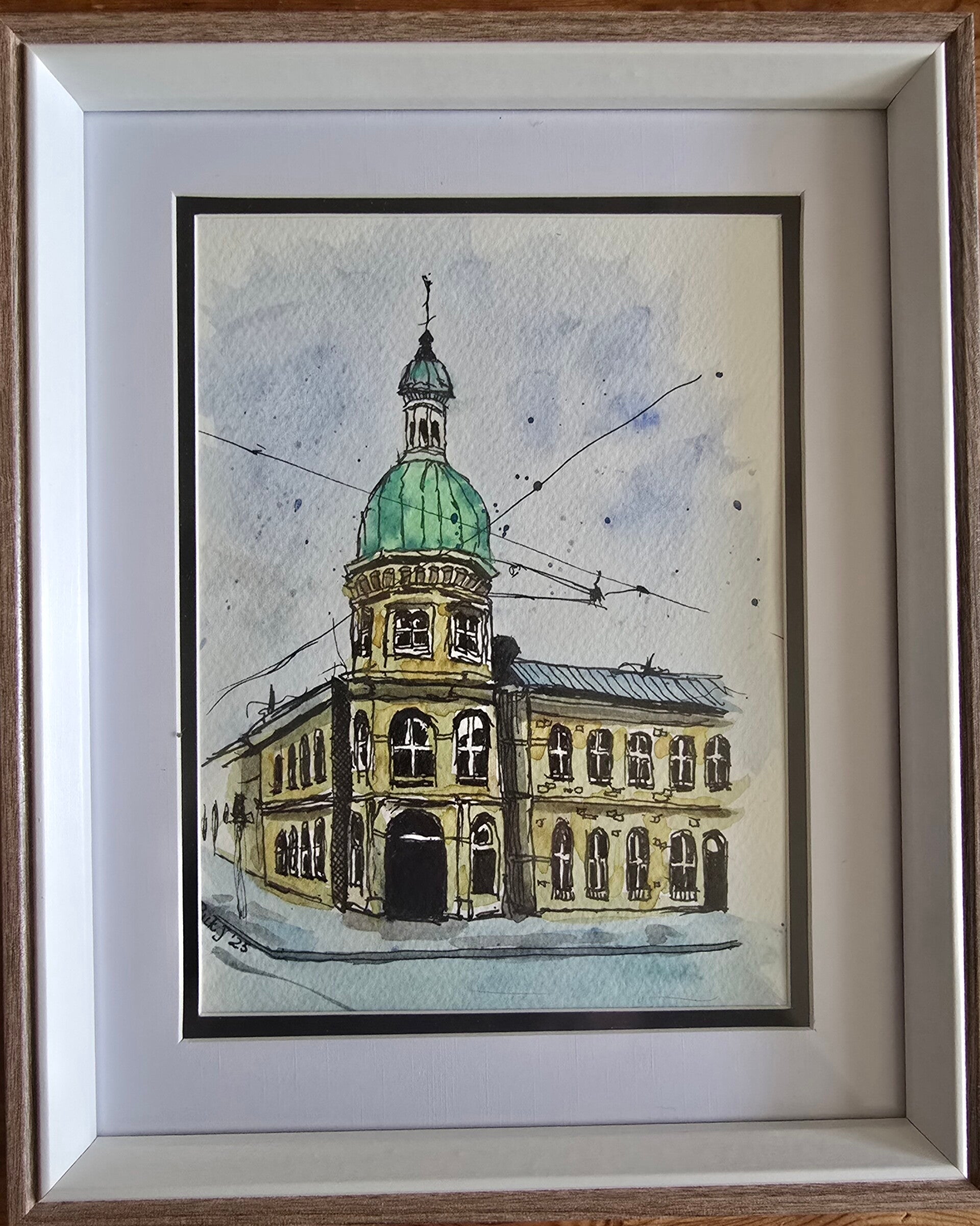 Leith - Framed Example