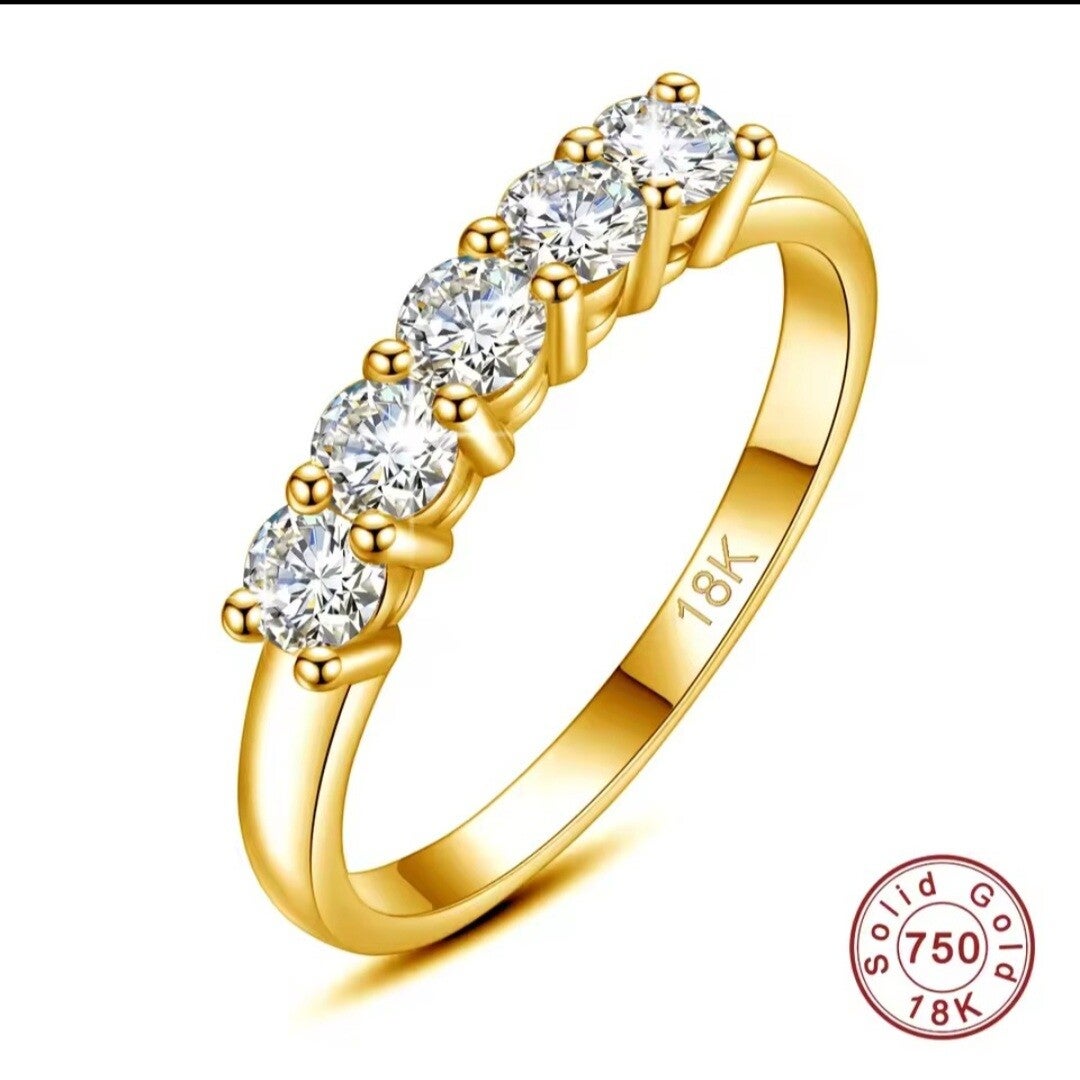 Ring 18K goud met moissanite steen .