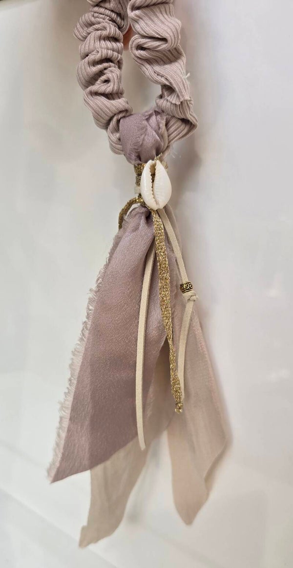 Mibiza Scrunchie | Champagne Shell