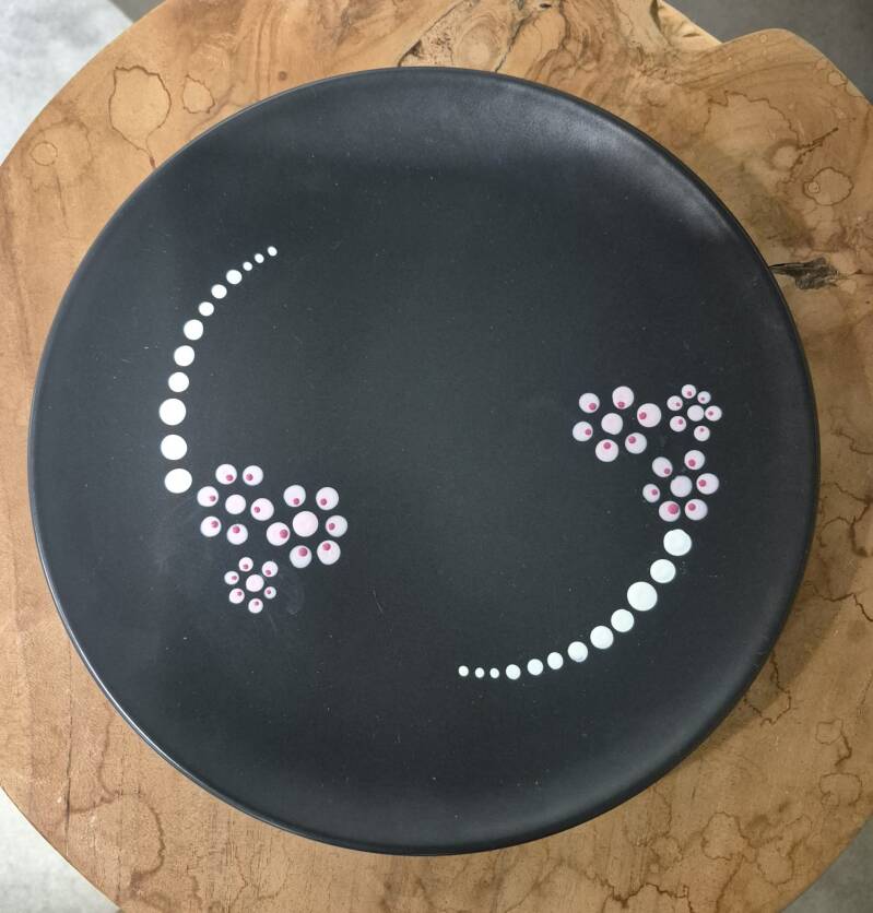 workshop stippen op kringloopservies