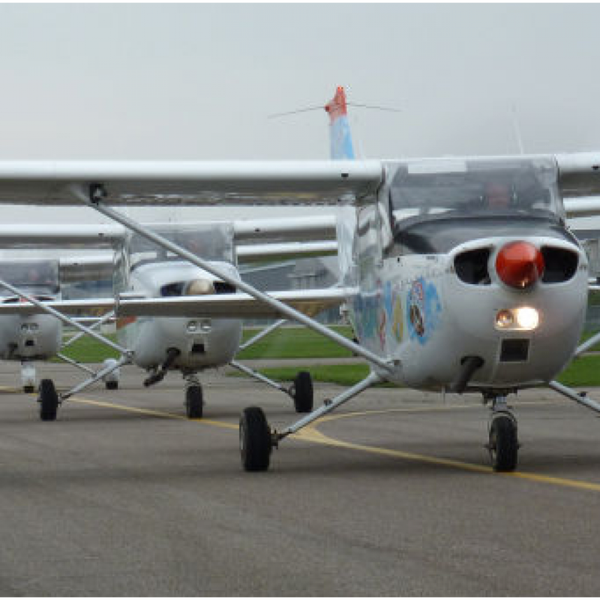klein propeller vliegtuig