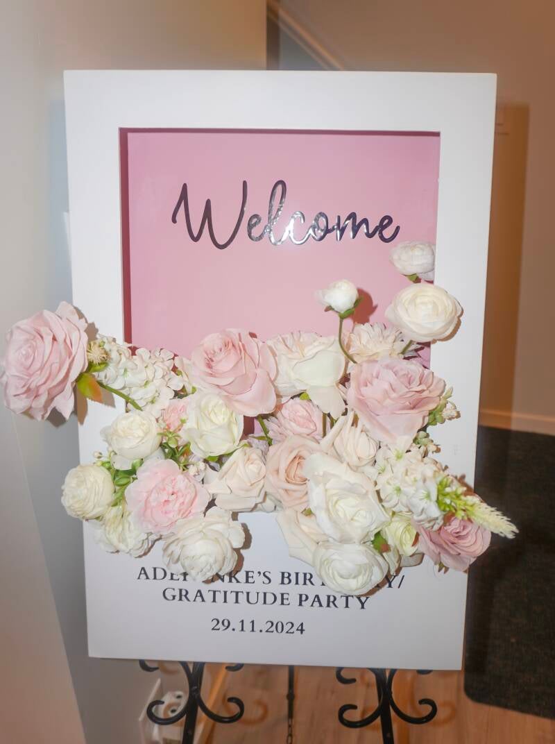 Floral Box Welcome Sign