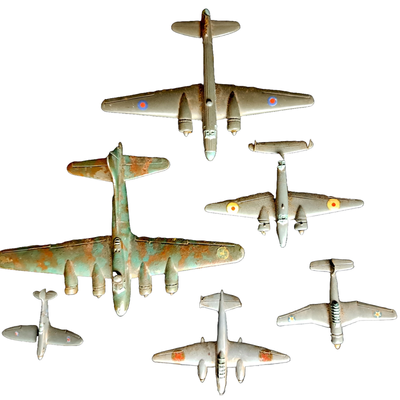 Model vliegtuigjes voor de Flugzeugerkennungsdienst