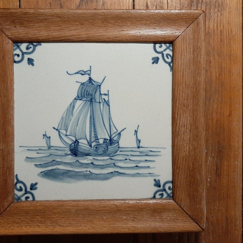 Tegeltje als cadeau aan Batterie Dollart-Süd voor hun vertrek naar Brest in Frankrijk