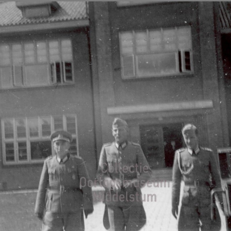 256-6.jpg