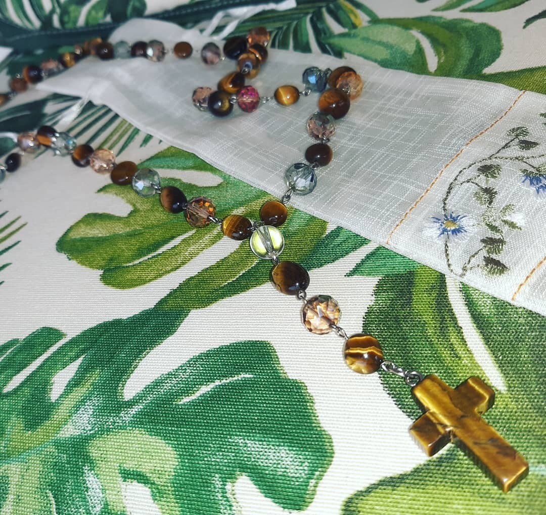 TIGER EYE CRYSTAL ROSARY