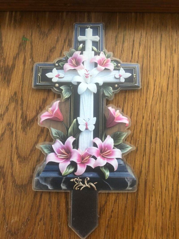 Lilien Kreuz