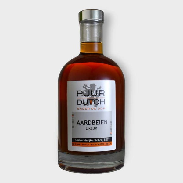 AARDBEIEN-LIKEUR fles 0,7 liter 28% alcohol