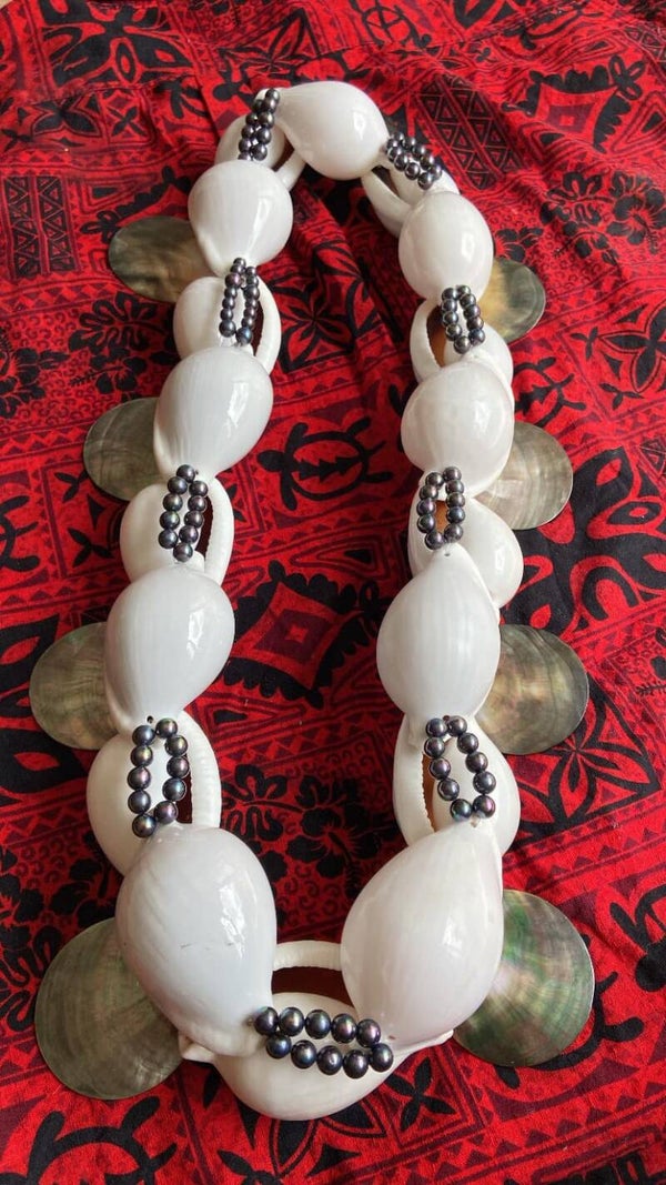 Collier coquillages & nacres ronds
