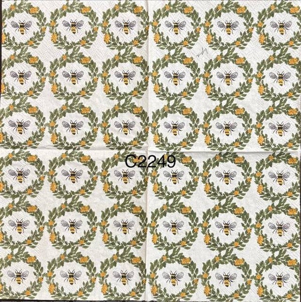 Bees (C2249) - Miniature Wreaths with a Bee in the Middle
