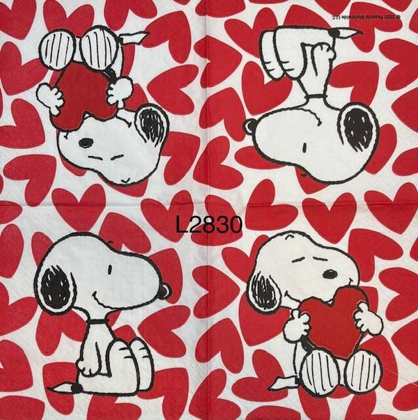 Snoopy (L2830) - Snoopy Holding a Heart