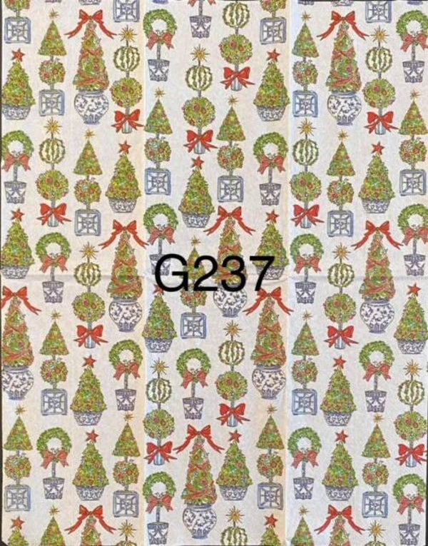 Christmas (G237) - Potted Wreaths