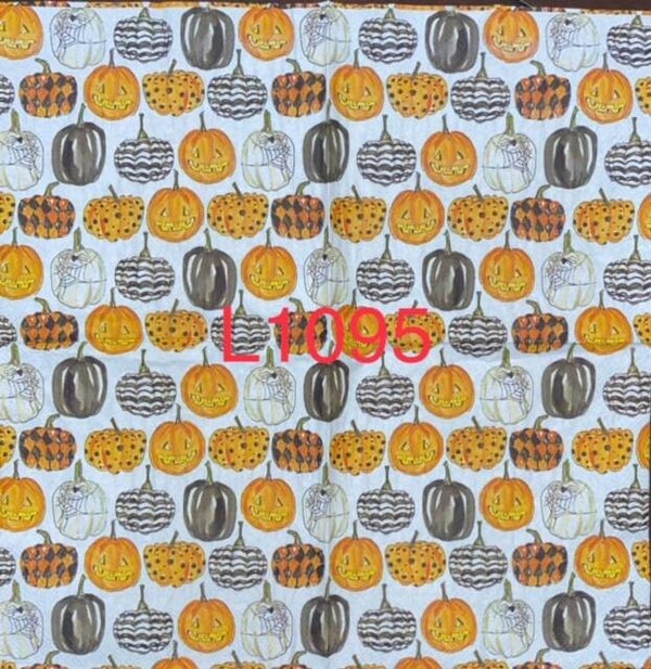 Halloween (L1095) - Decorated Pumpkins Wallpaper