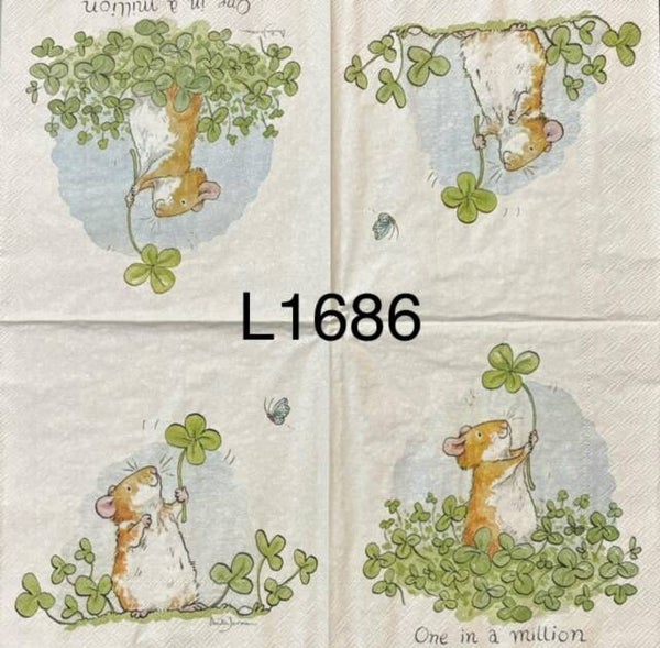 St. Patricks Day (L1686) - Mouse with Four Leaf Clovers
