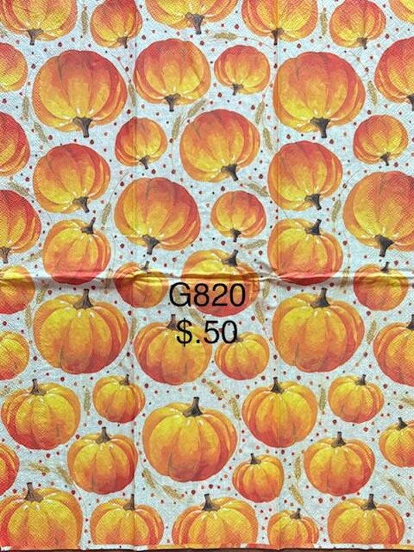 Fall (G820) - Pumpkins Everywhere Background