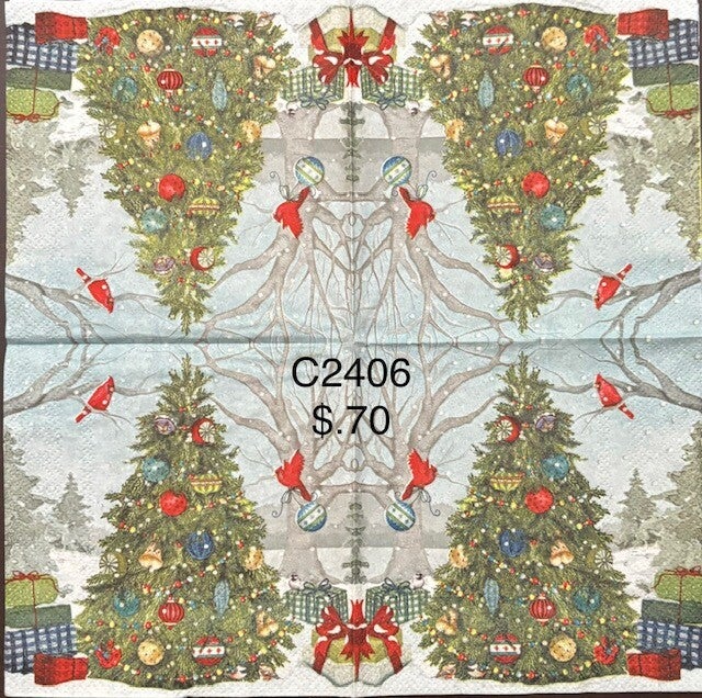 Christmas (C2406) - Christmas Tree Outdoors with Cardinals Flying Around