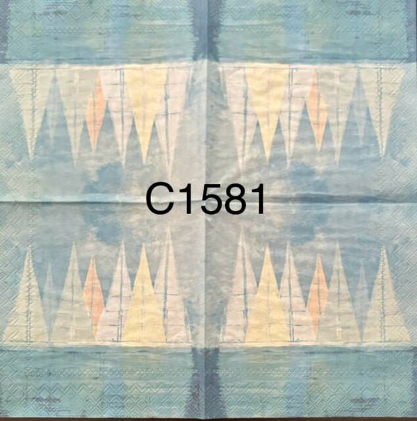 Beach (C1581) - Mast Sailboats