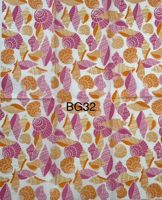 Beach (BG32) - Pink and Orange Shell Wallpaper