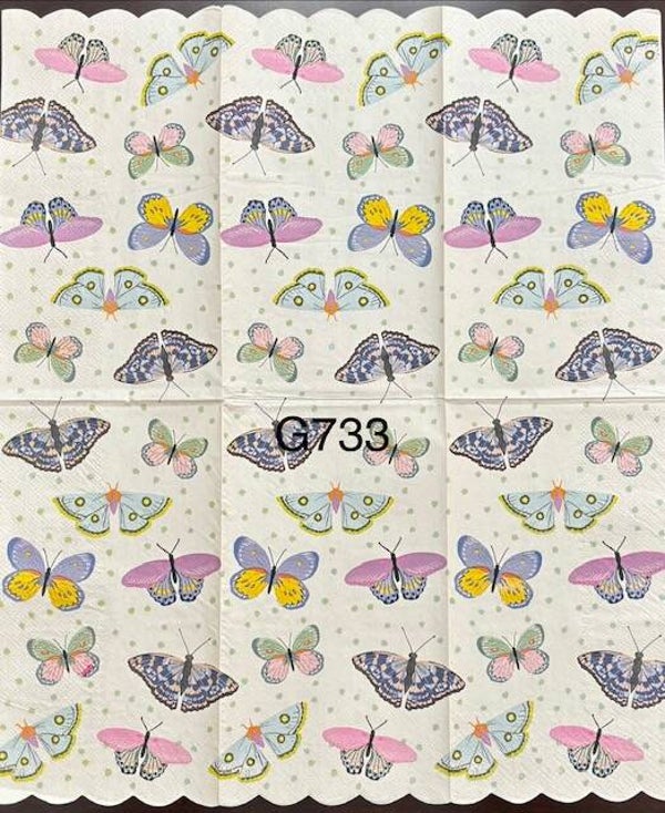 Butterflies (G733) - Colorful Butterflies Background
