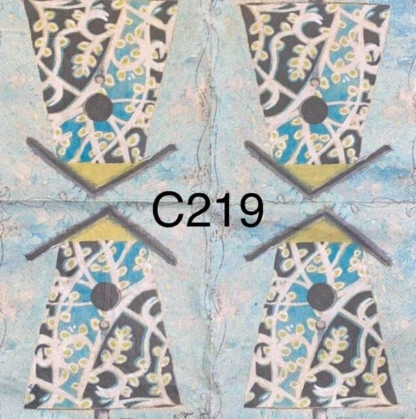 Birds (C219) - Bird House