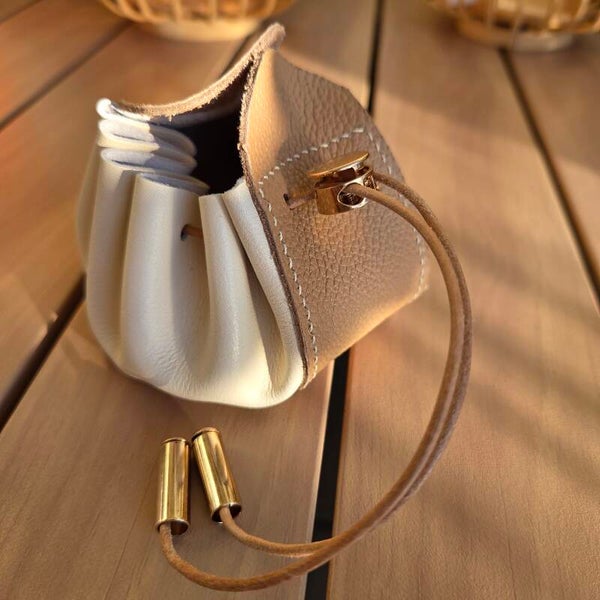 Bourse en cuir souple Blanc cassé