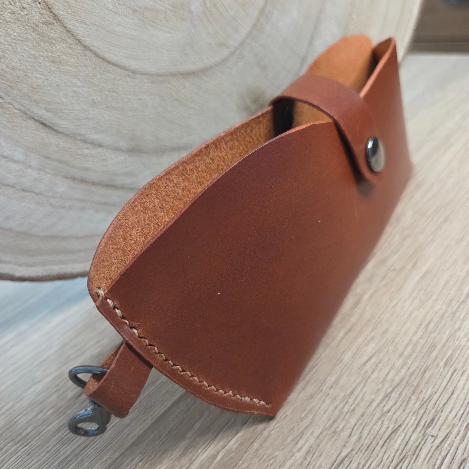 Etui à lunettes Cognac avec attache