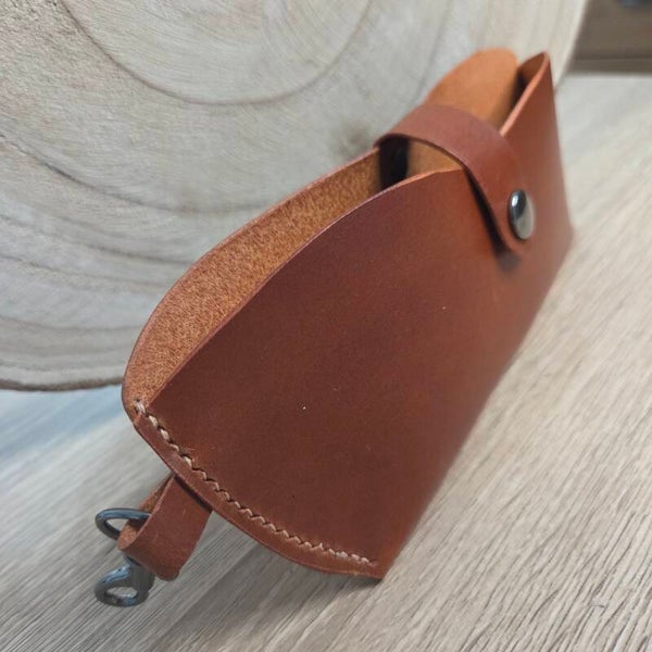 Etui à lunettes Cognac avec attache