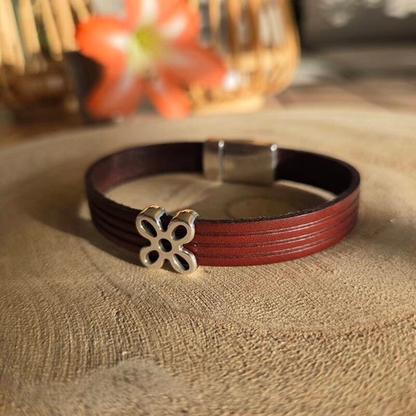 Bracelet cuir 10mm Cognac fleur