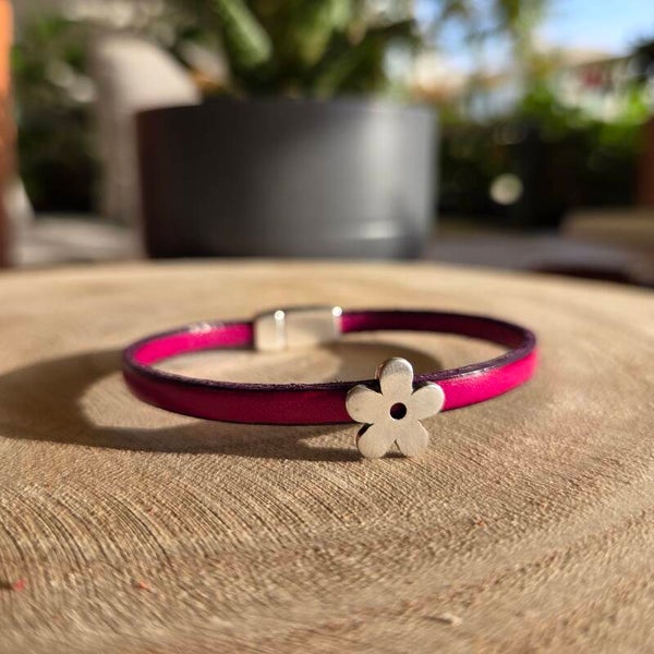 Bracelet cuir 5mm rose fleur