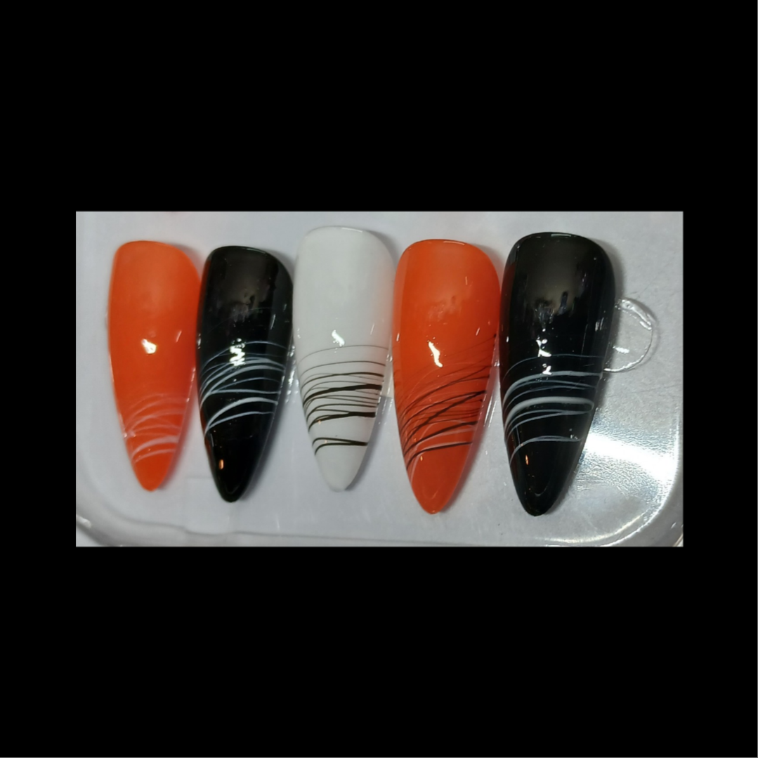 Buenos orange noir blanc