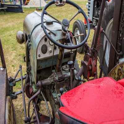 eicher5-standard.jpg