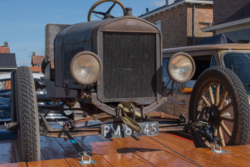 naamloos-15-van-65-standard.jpg