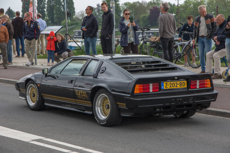 naamloos-18-van-24-standard.jpg