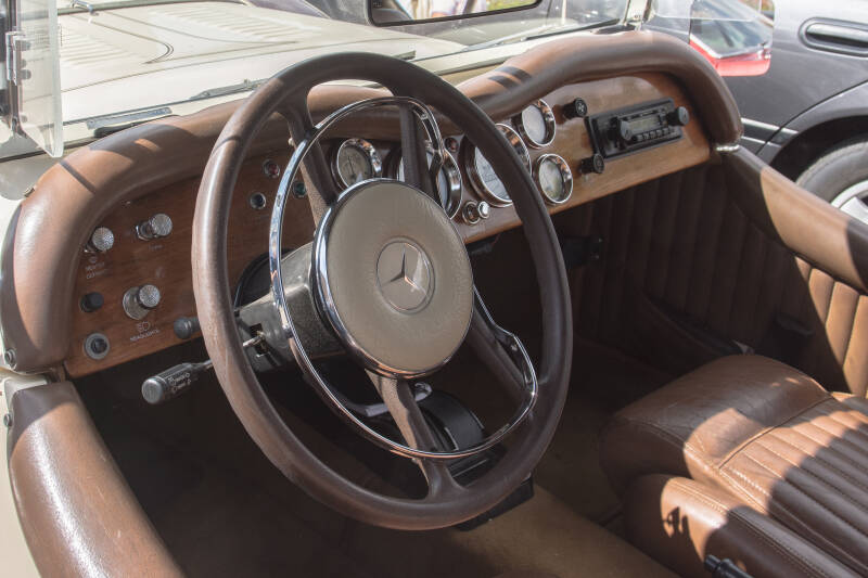 naamloos-30-van-65-standard.jpg