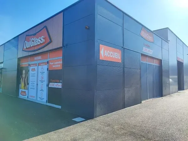 LOCATION LOCAL COMMERCIAL, 188 M2, 33980 AUDENGE